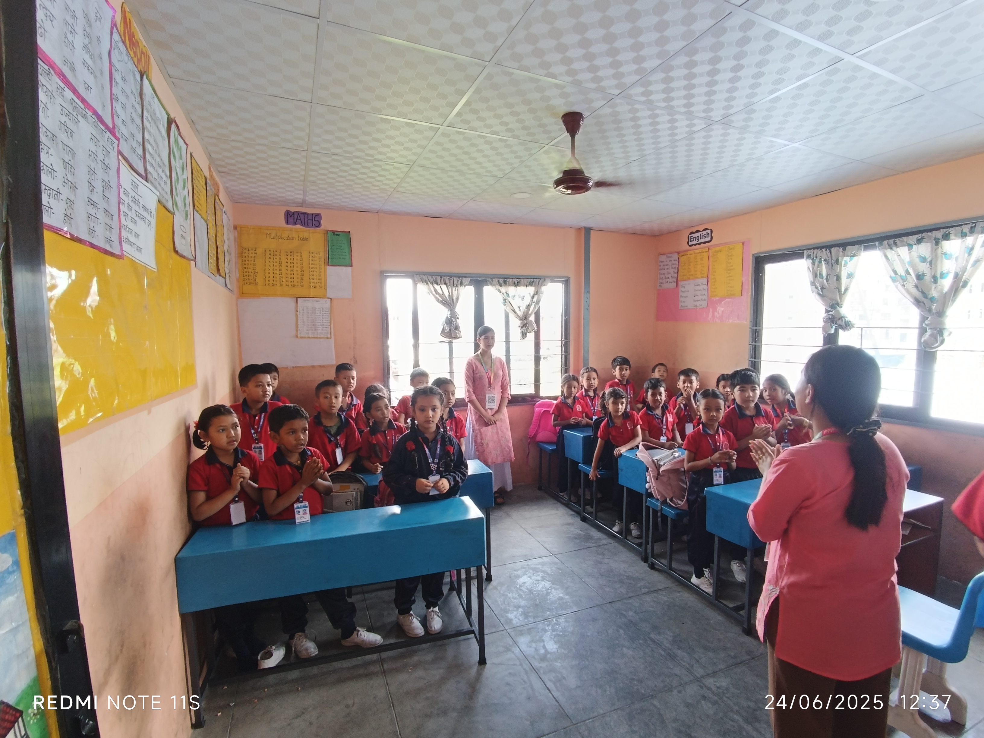 Small kids Academy