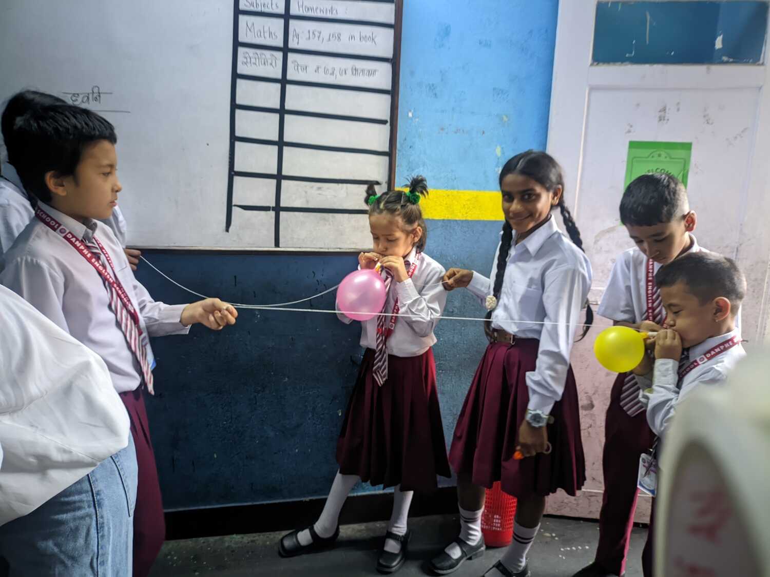 Daphe english school