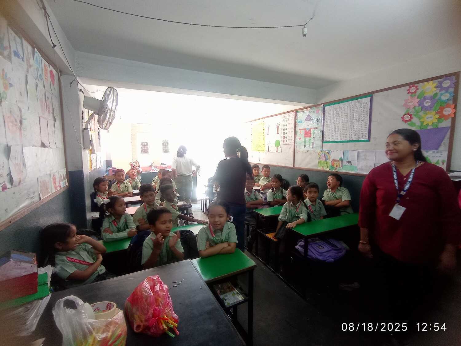 Pragati Adarsh English School